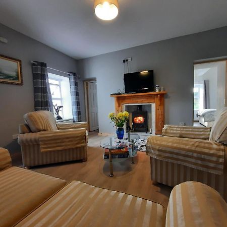Conneelys Cottage, Connemara, Clifden, H71Y096 외부 사진