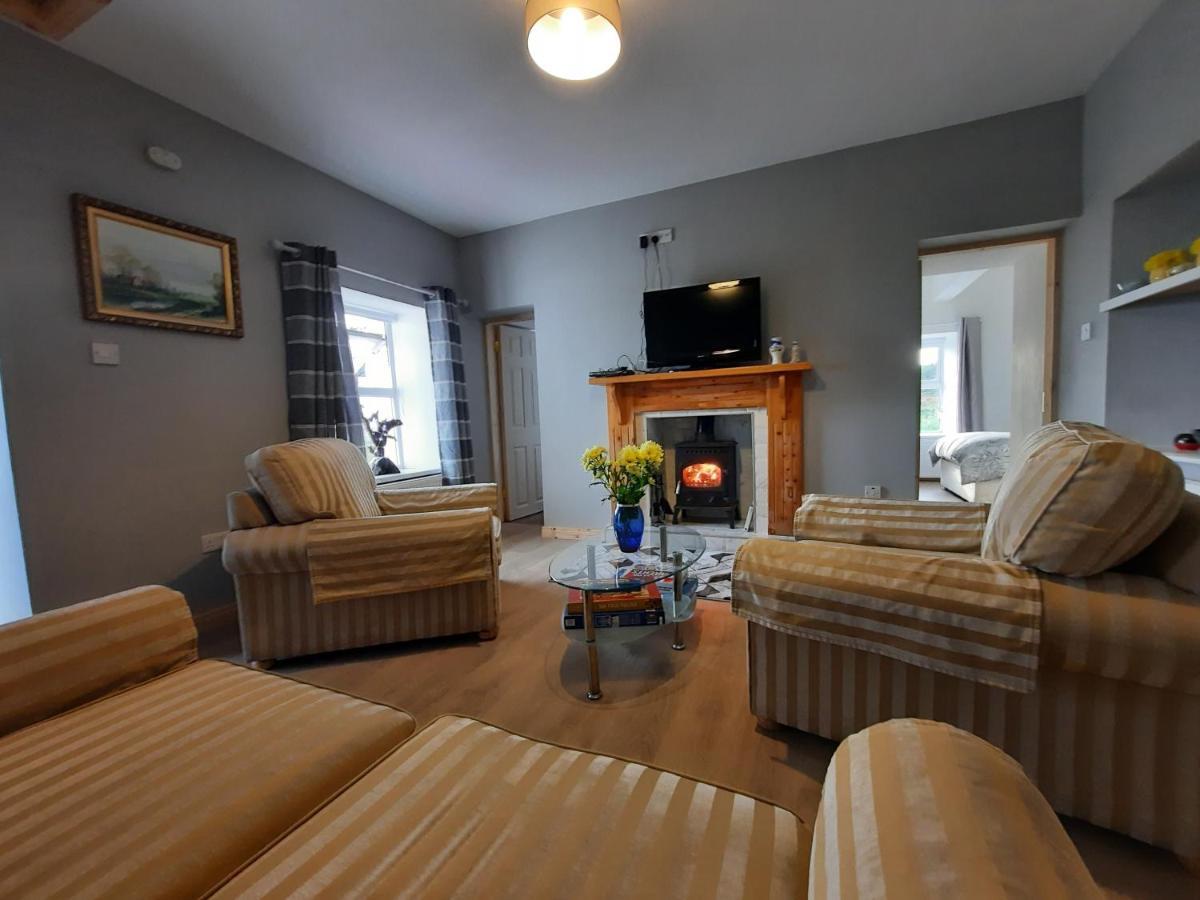 Conneelys Cottage, Connemara, Clifden, H71Y096 외부 사진